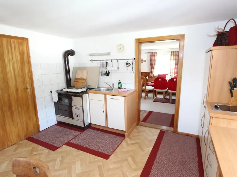 Chalet Bamberg near Ski Lift & Slope