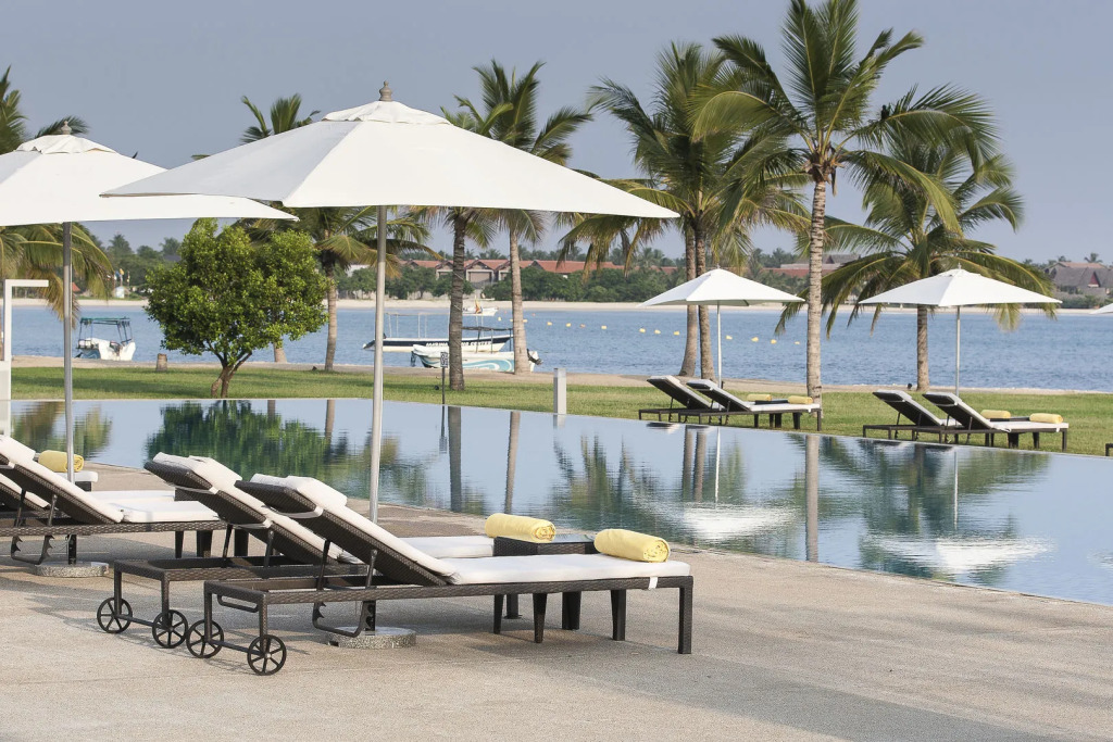 Курортный отель Amaya Beach Pasikudah