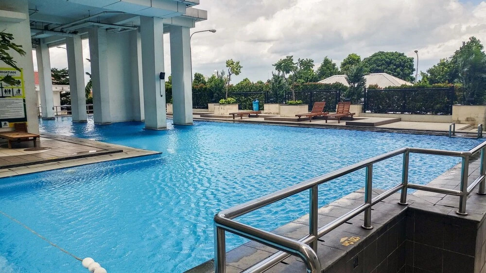 Good Deal Studio Room At Pakubuwono Terrace Apartment