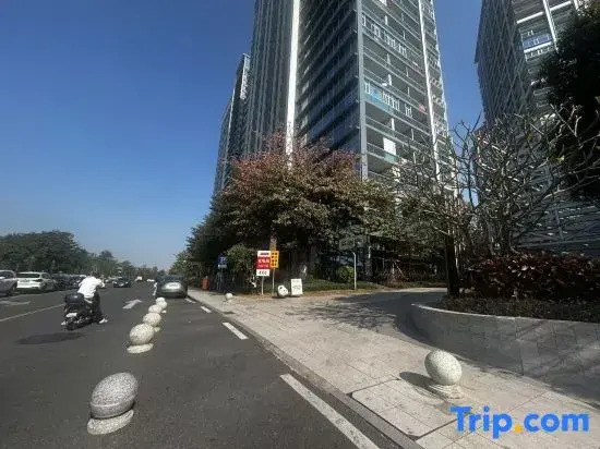 Manshiguang Apartment