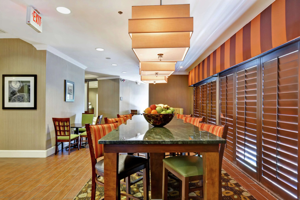 Hampton Inn Charleston North