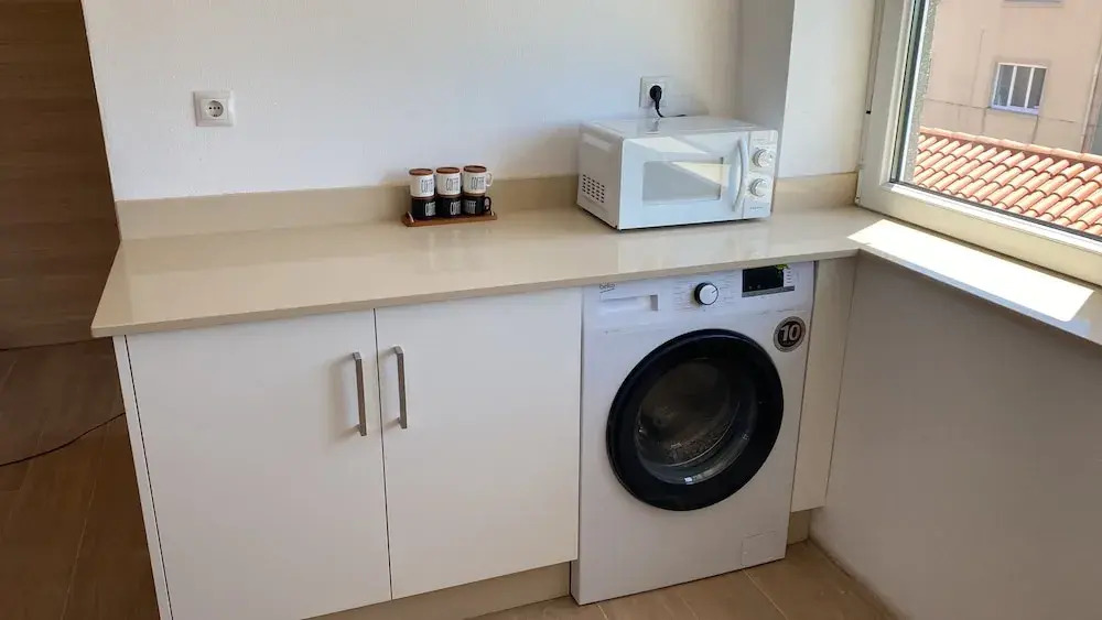 Relax in Comfort at Charming 3-bedroom Vacation Home in Vilar España Carnota