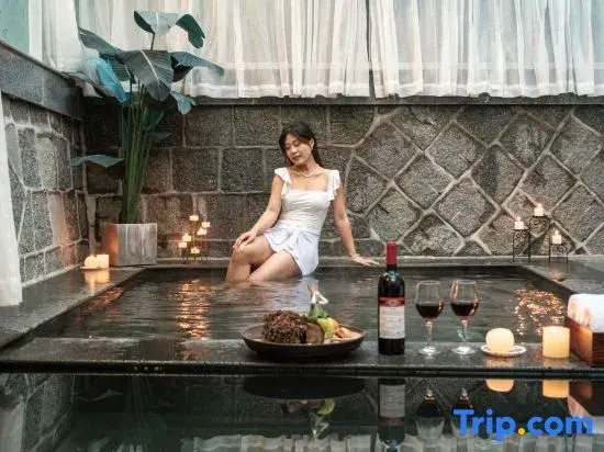 Moganshan Yunye pool slide villa