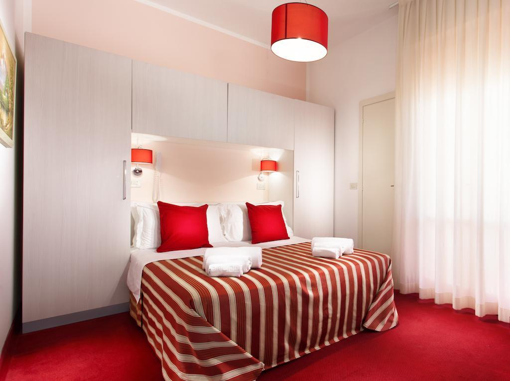 Color Metropolitan Family Hotel