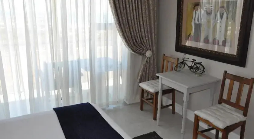 @TheBay Guest Villa