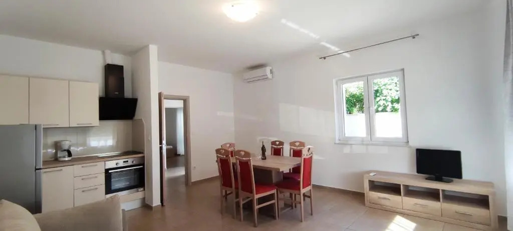 Apartments Lidija