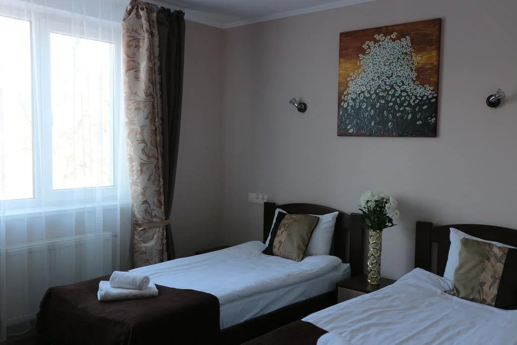 Orange Hotel