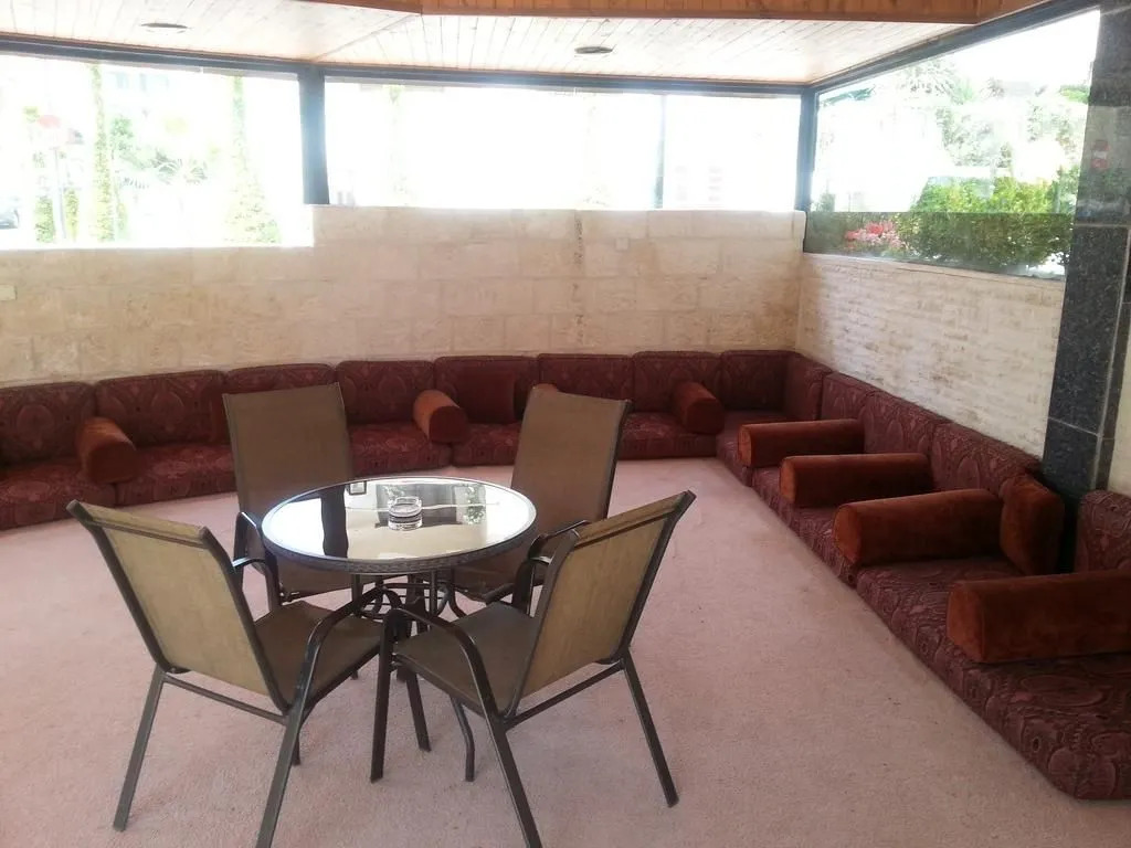 Clermont Hotel Suites