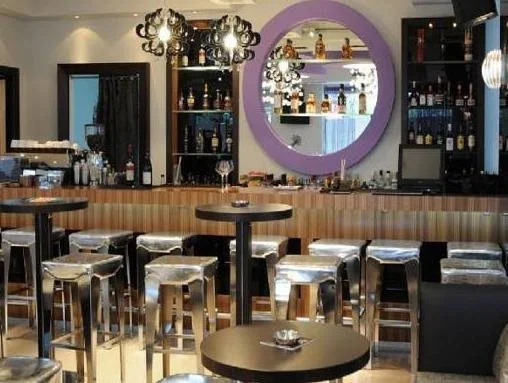 Dellagio Hotel