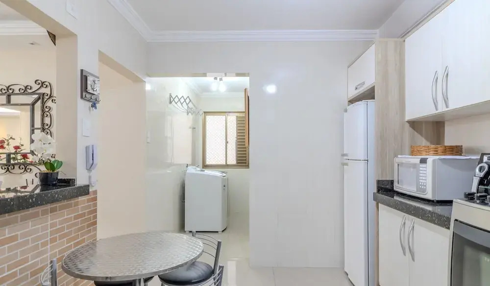2BR Full apt Beachfront Ese0102
