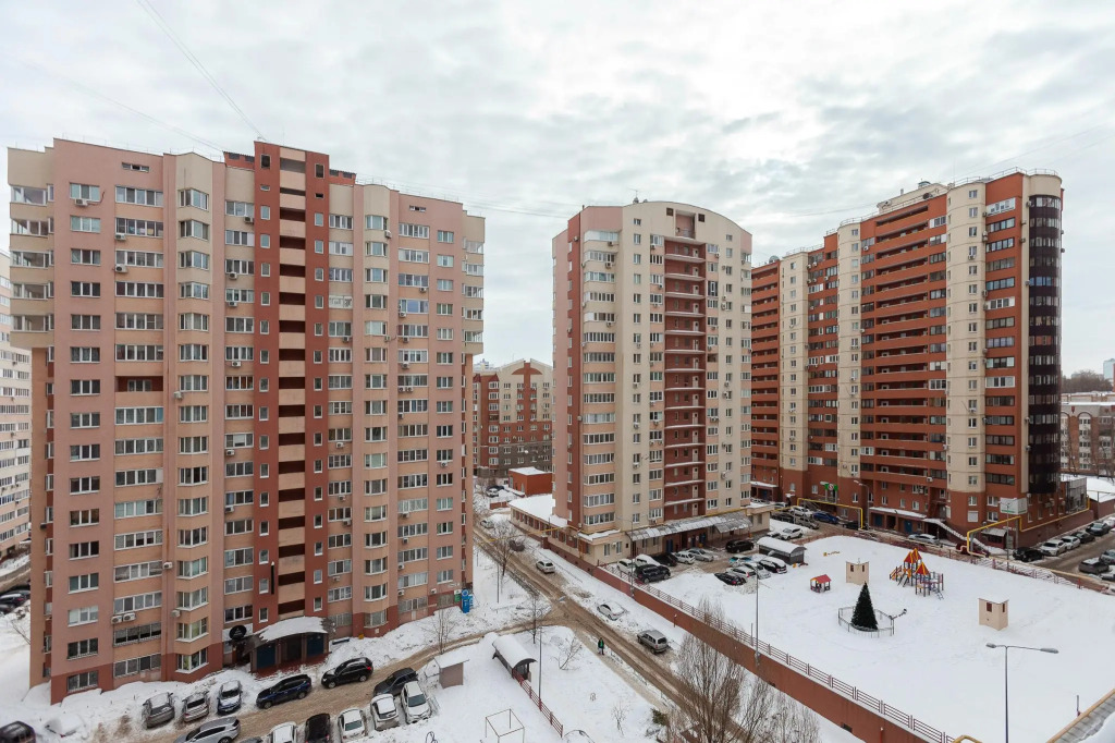 RentPlaza на улице Революционная 3