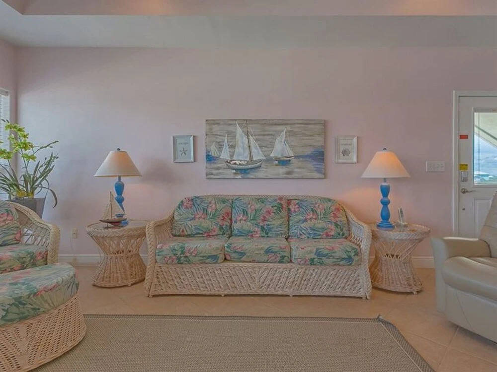 Leeward by Meyer Vacation Rentals