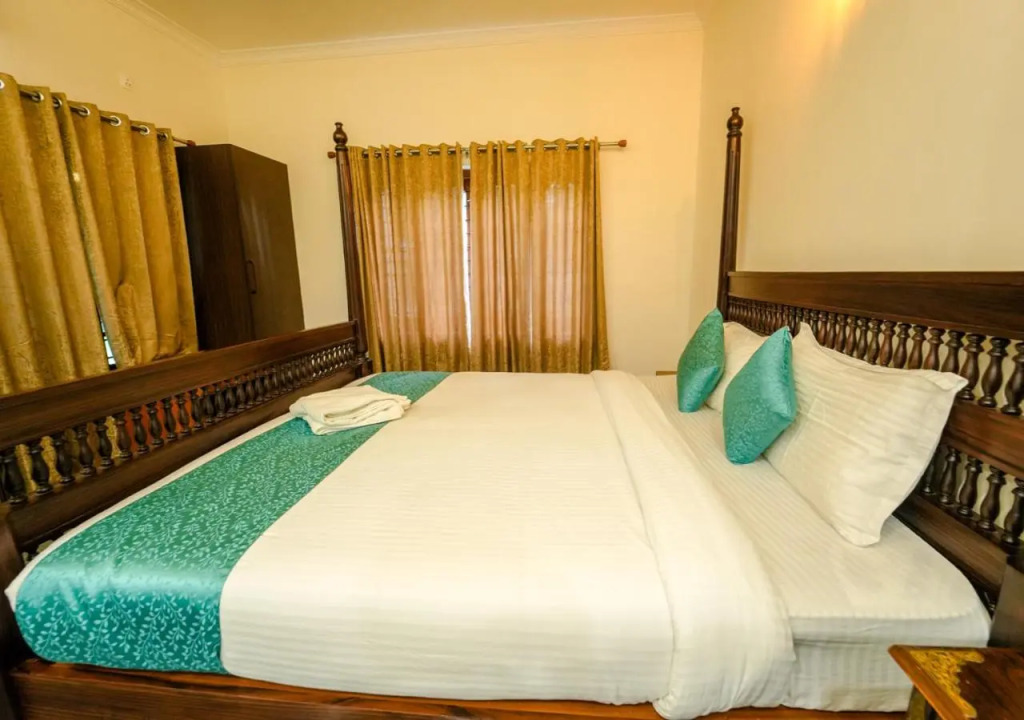 The Kochi Backwater Resort