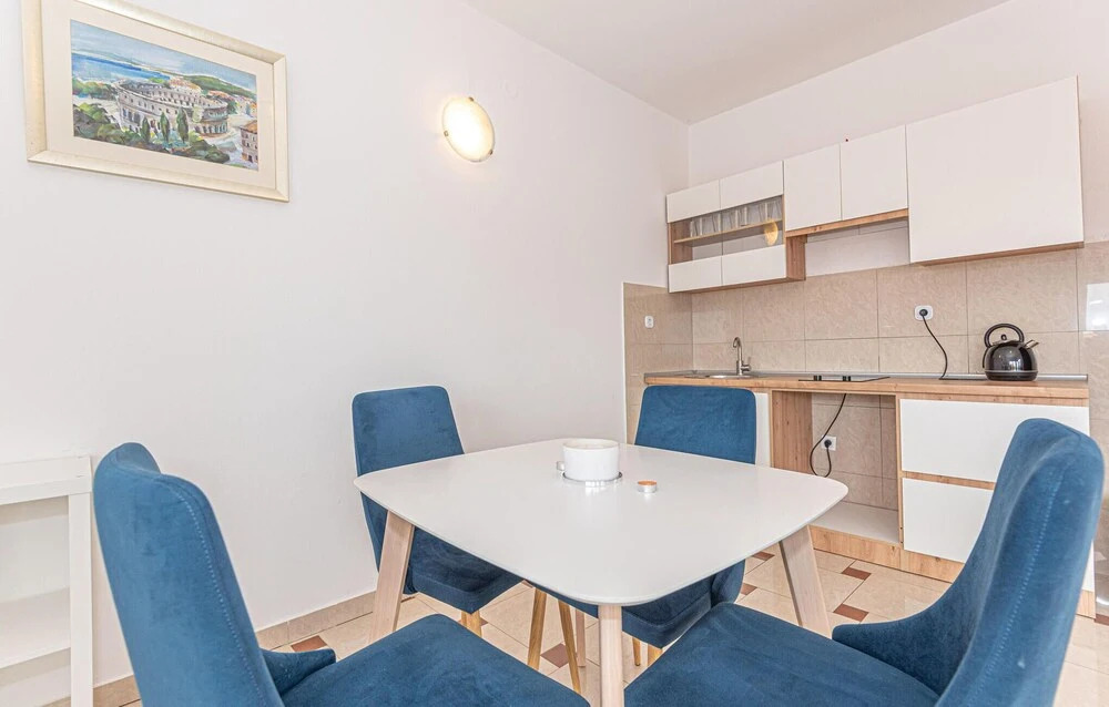 Stunning Apartment in Primosten With Wifi and 1 Bedrooms