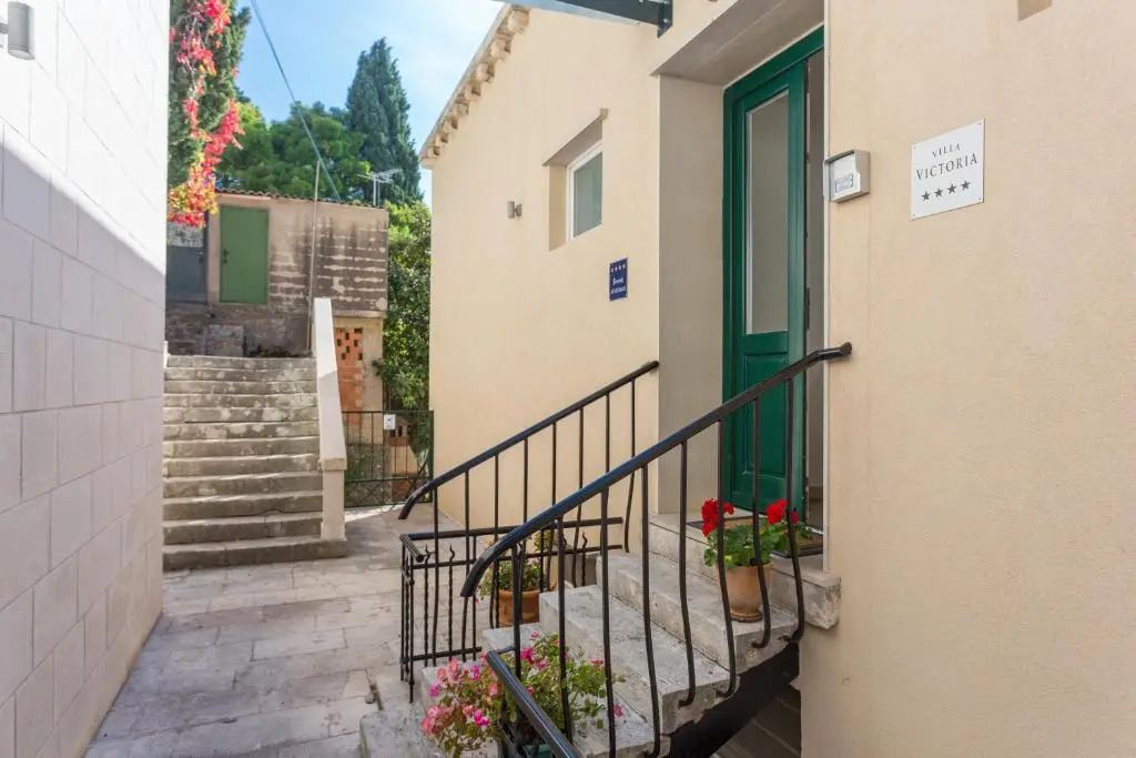 Apartments Villa Victoria I