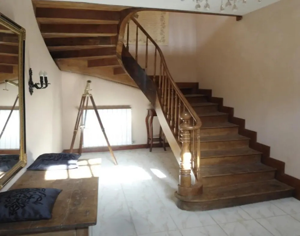 Estate in Pyrenees With Pool and Golf Nearby