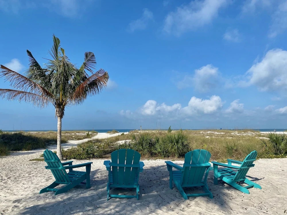 The Molloy - A Boutique Beach Resort