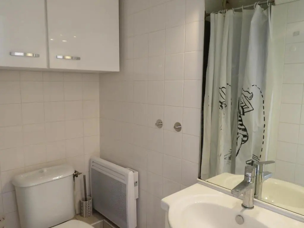 Appartement Sète, 1 pièce, 4 personnes - FR-1-338-366