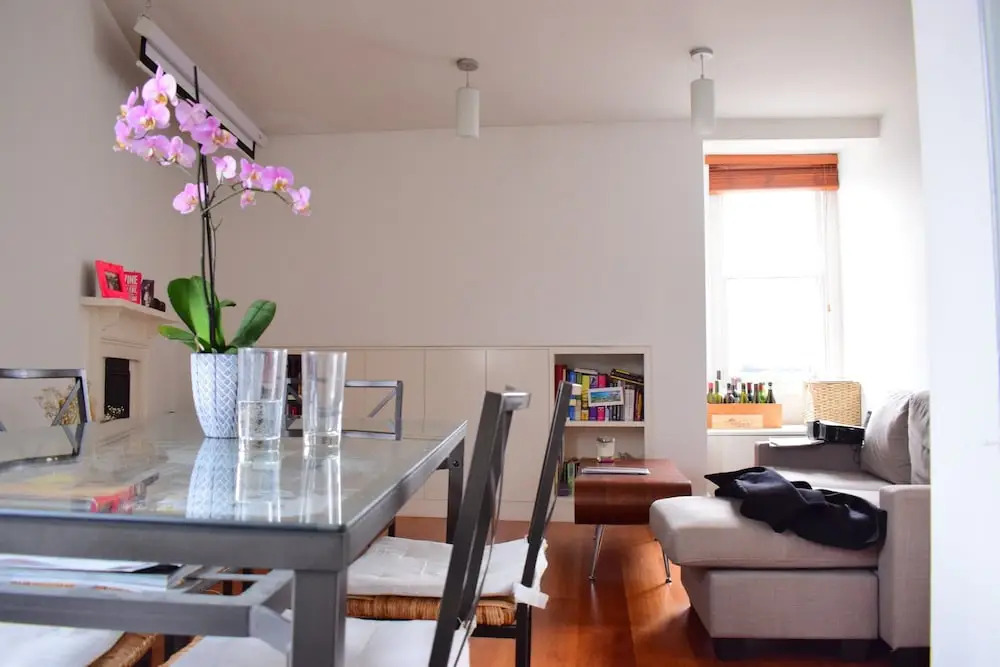 1 Bed Flat With Roof Terrace