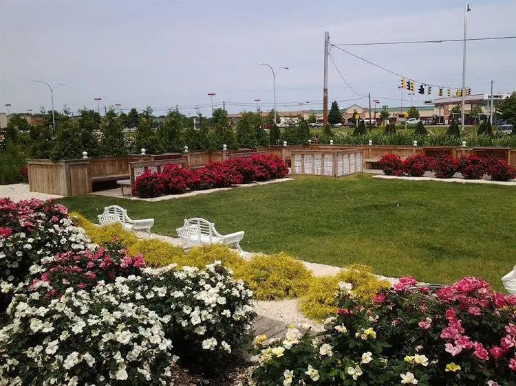 Dover Garden Suites