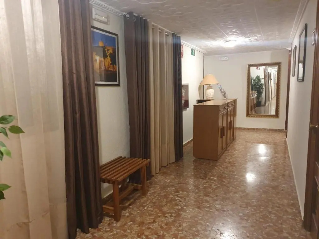 LUNA-Guest Rooms