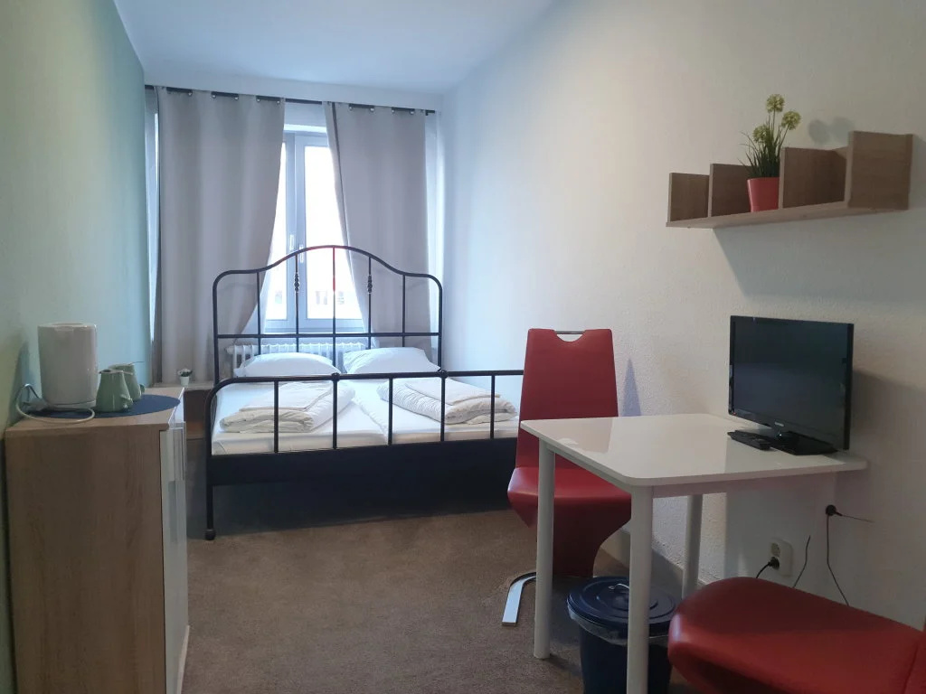 Hostel City South
