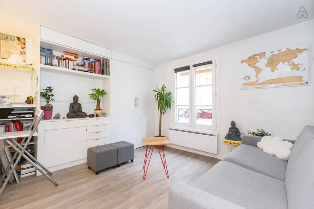 Bright Studio in Paris 18th