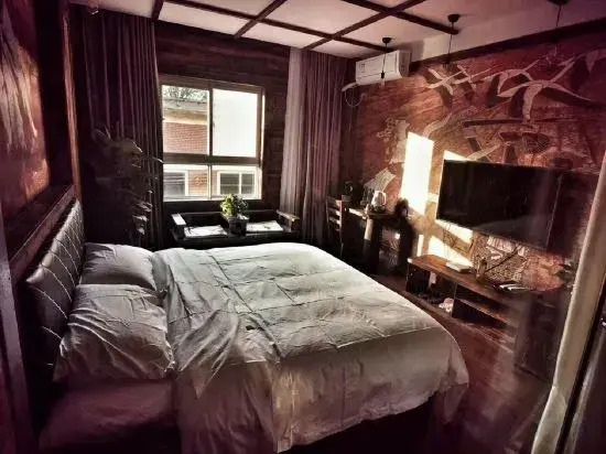 Luoyang Qiju Tea House Hotel