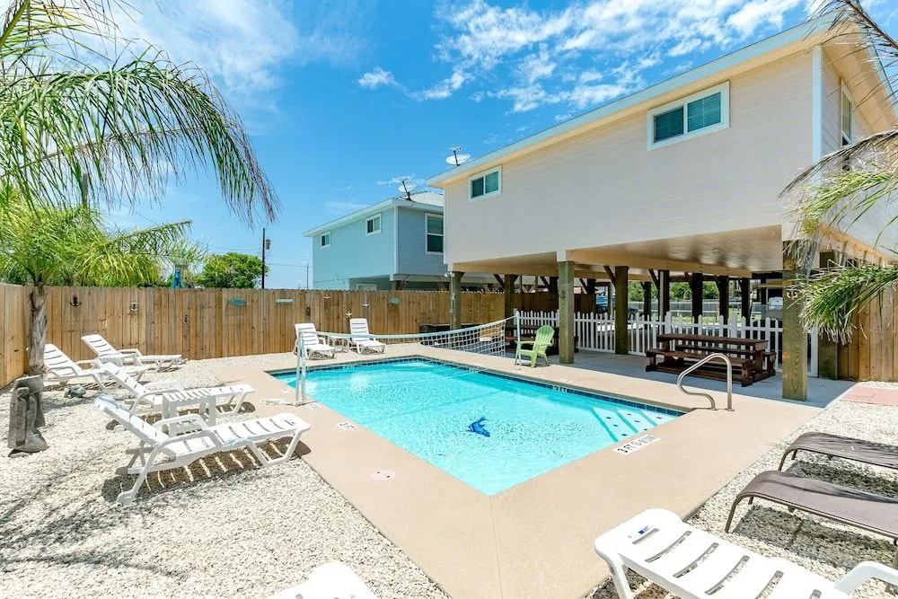 Sandy Bottoms 408 by RedAwning