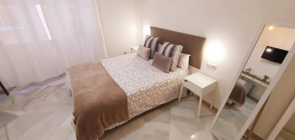 Fan Rooms Duquesa