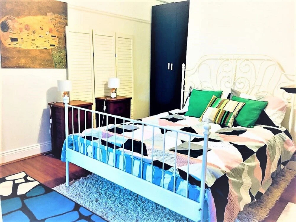 Comfy and Big Blue Cottage