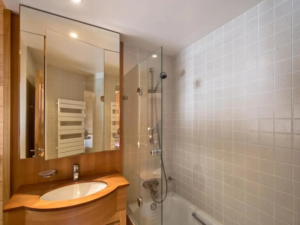 Chalet Méribel, 7 pièces, 12 personnes - FR-1-565-36