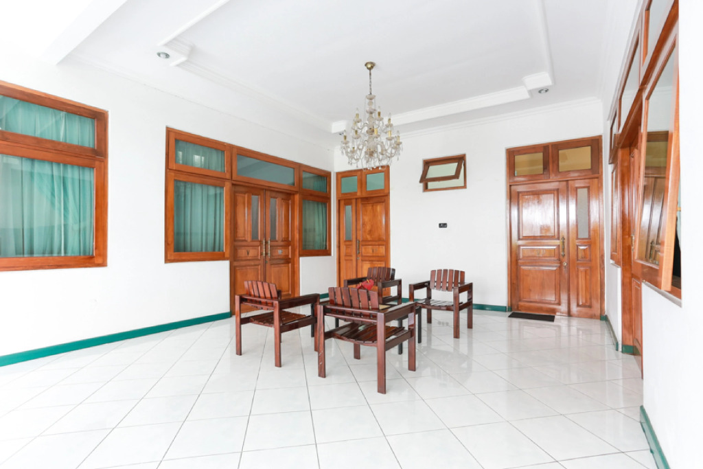 RedDoorz Syariah near Alun Alun Magelang Bayeman