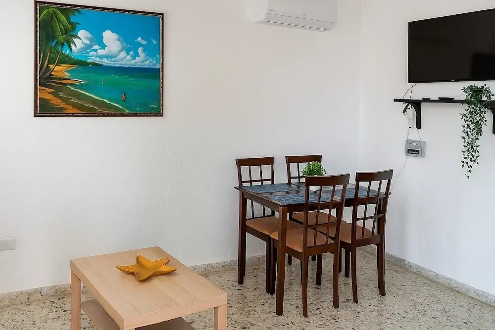 CortLang Vacation Rentals Costambar