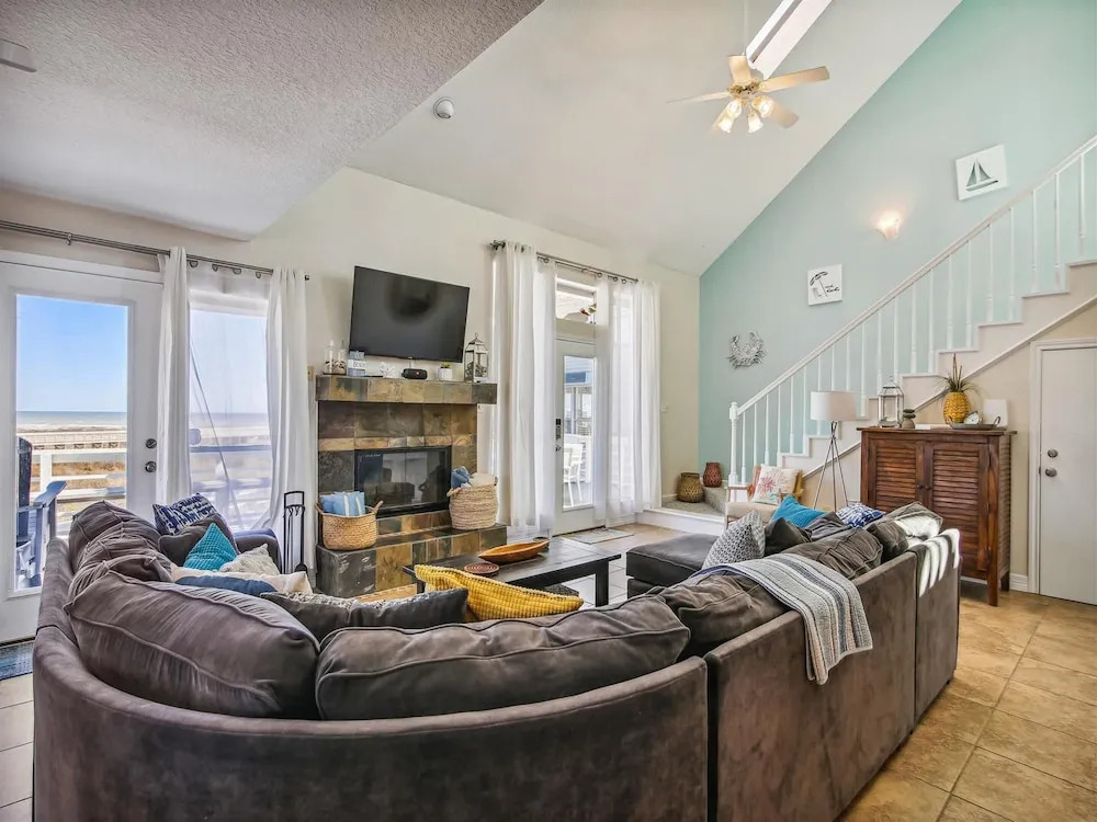 La Dolce Vita (Playa San Luis) by Ryson Vacation Rentals
