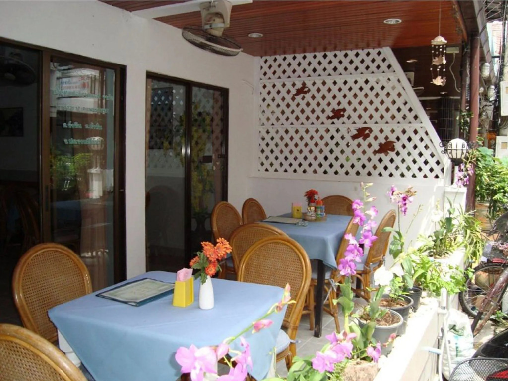 A&B Hotel