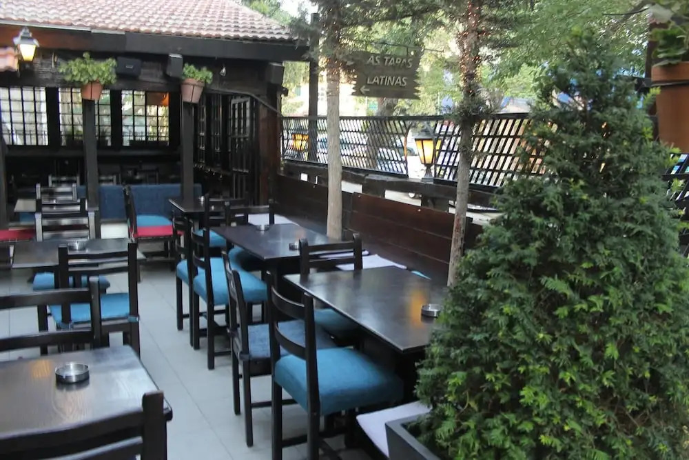 Bonita Inn, Restaurant & Tapas Bar