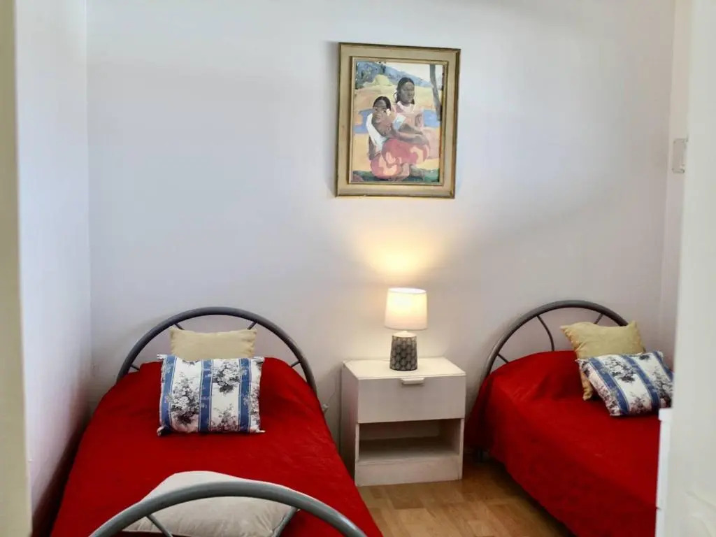 Appartement Villeneuve-Loubet, 2 pièces, 4 personnes - FR-1-252A-33