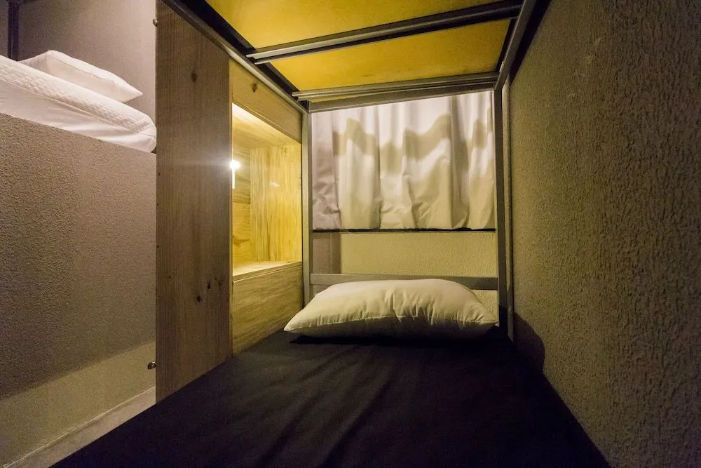 Hostel 7