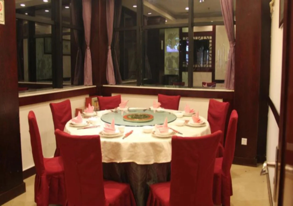 Star Hotel