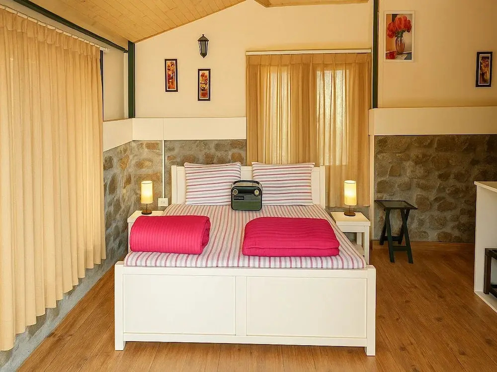 Bougainvilla Mountain Retreat Deluxe Cottages, near Bhimtal