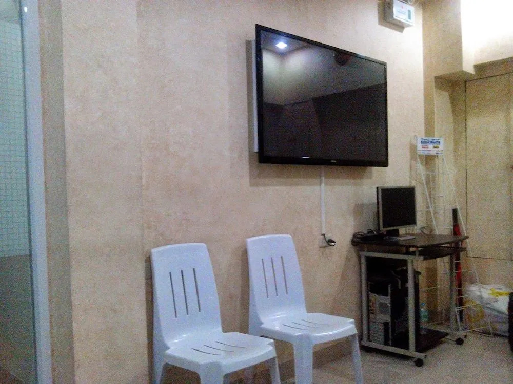 D' Morvie Suites- Davao