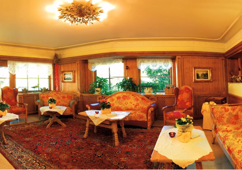 Alpine Hideaway ZILLERTALERHOF - 4 Sterne Superior