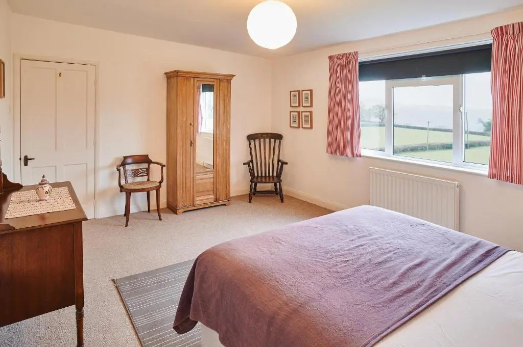Host & Stay - Penrheol Farmhouse