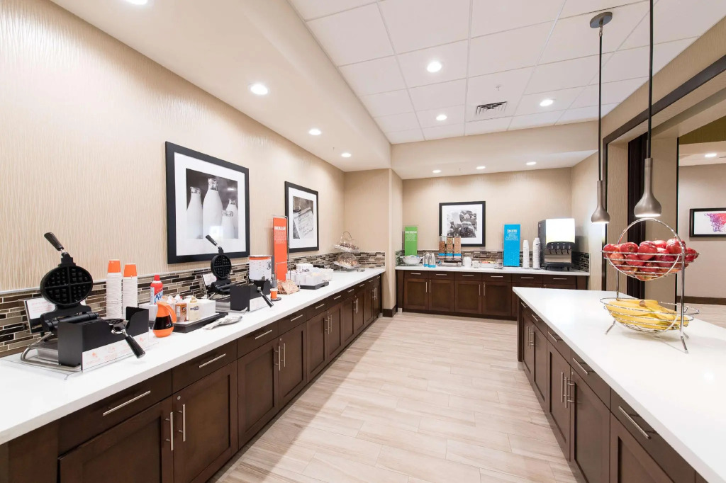 Hampton Inn and Suites Fayetteville, NC