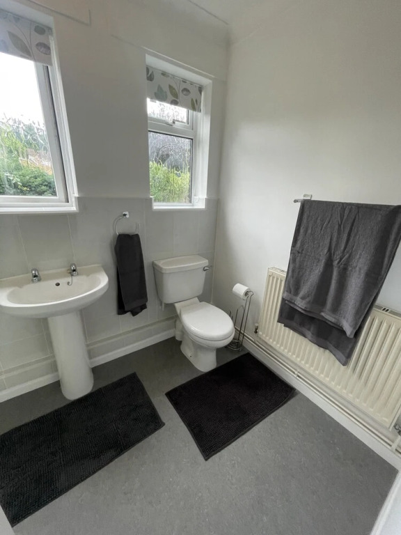 Continental Apartments - 2-bed Apartment in Fleet