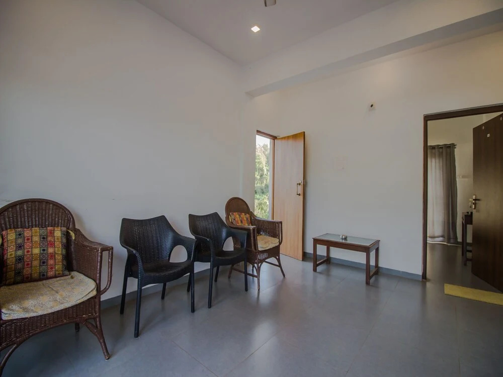 OYO 14305 Home Sea View Studio Morjim Beach