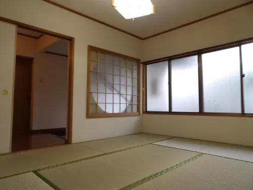 Wholeearth Ryokan Hiroshima