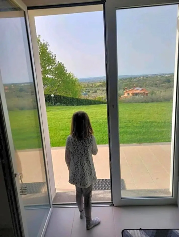 la staccionata bianca