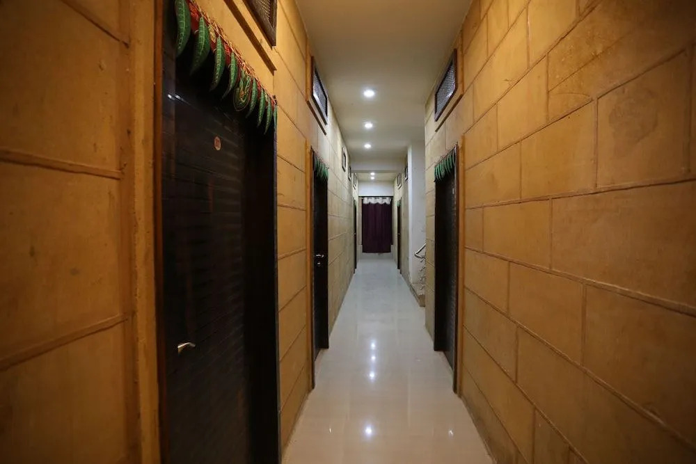 OYO 10358 Chouhan Haveli